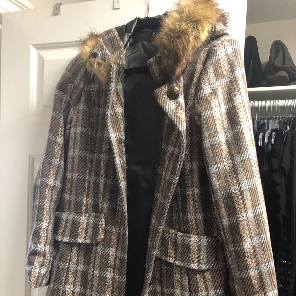 Ladies Coat